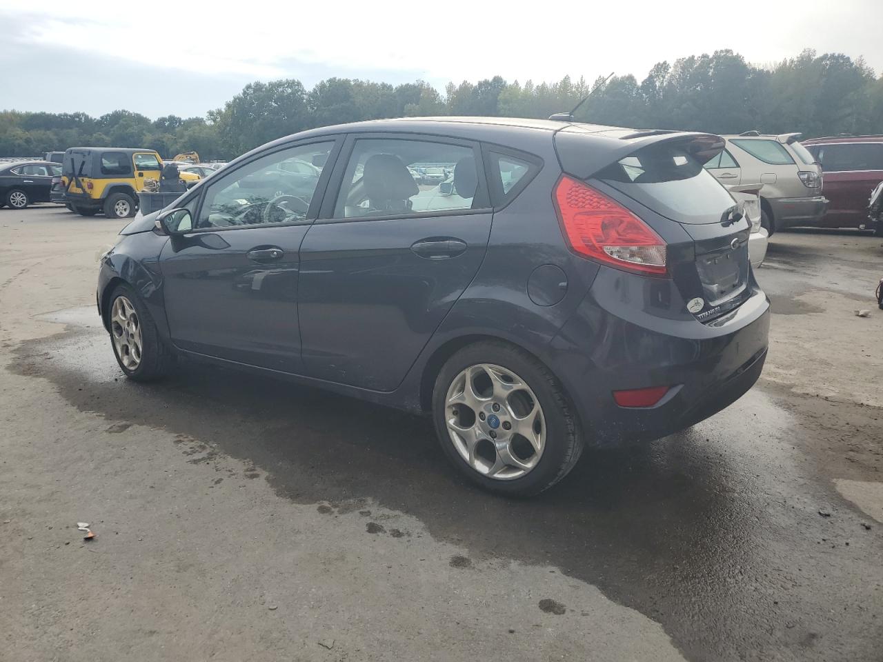 FORD FIESTA TITANIUM
