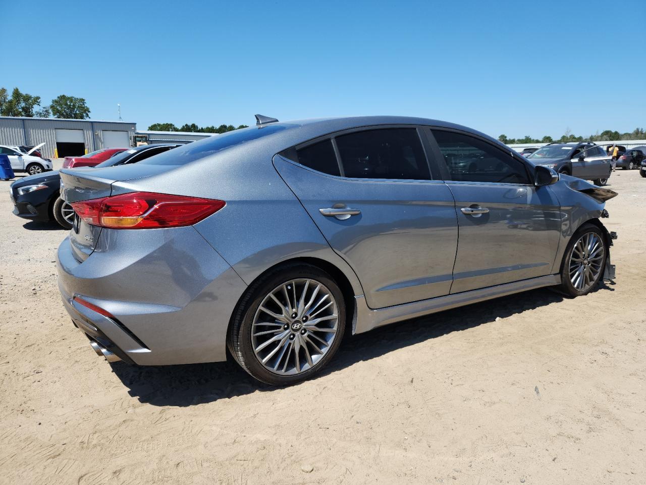 HYUNDAI ELANTRA SPORT