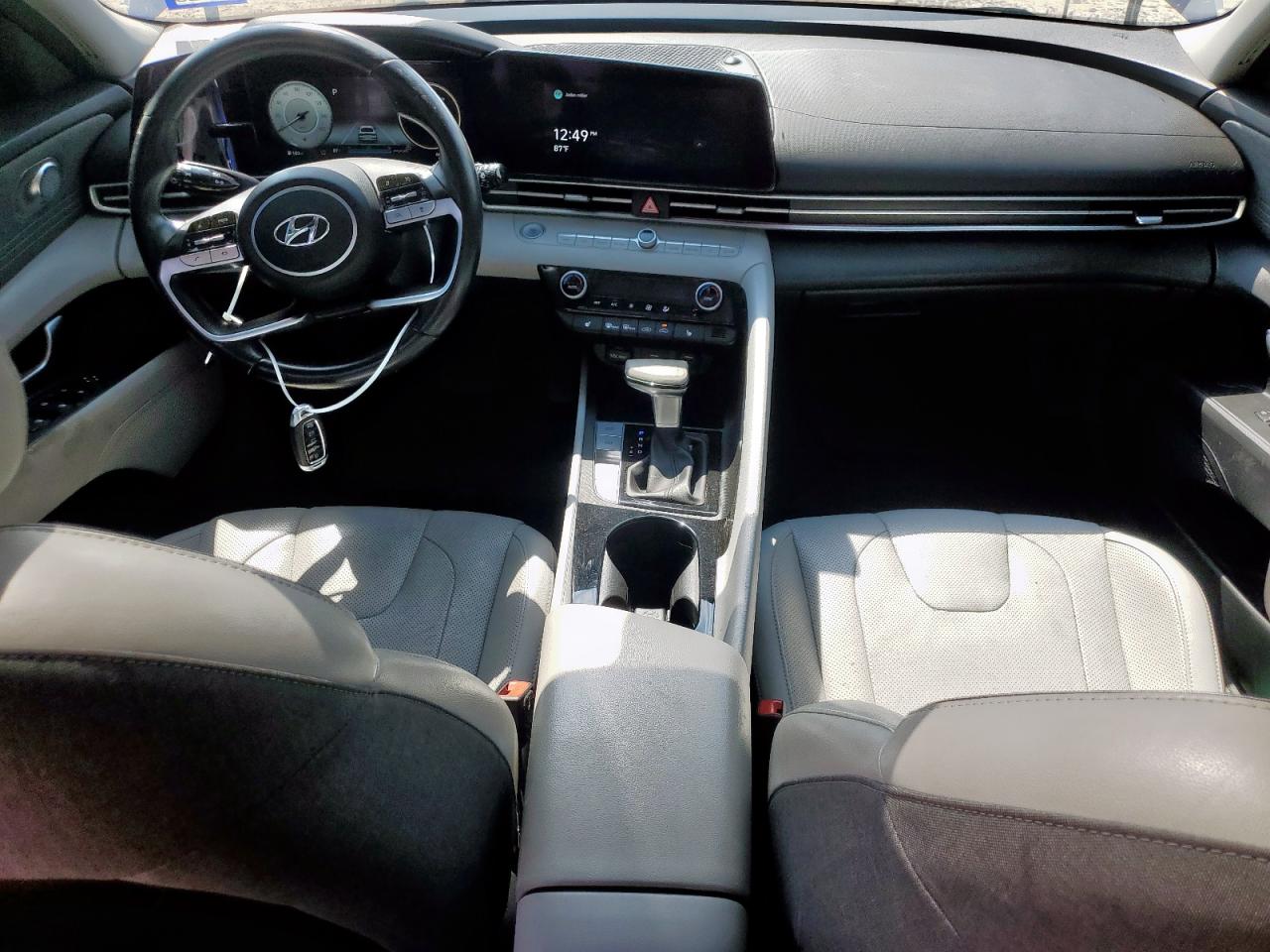 HYUNDAI ELANTRA LIMITED