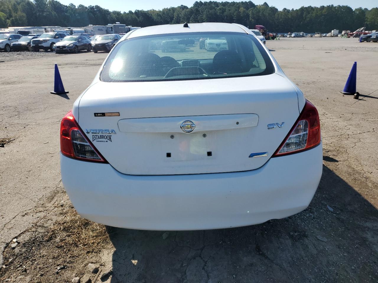NISSAN VERSA S