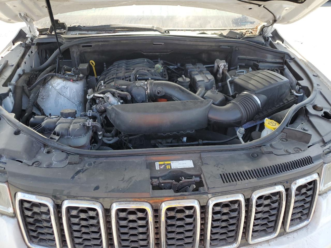 JEEP GRAND CHEROKEE LAREDO