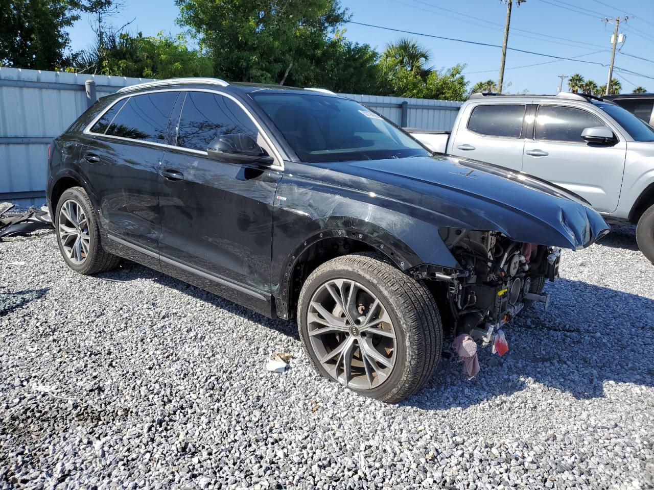 AUDI Q8 PREMIUM PLUS S-LINE