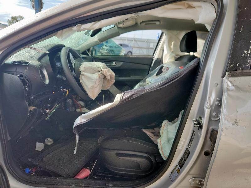 2020 KIA FORTE FE 3KPF24AD9LE229673