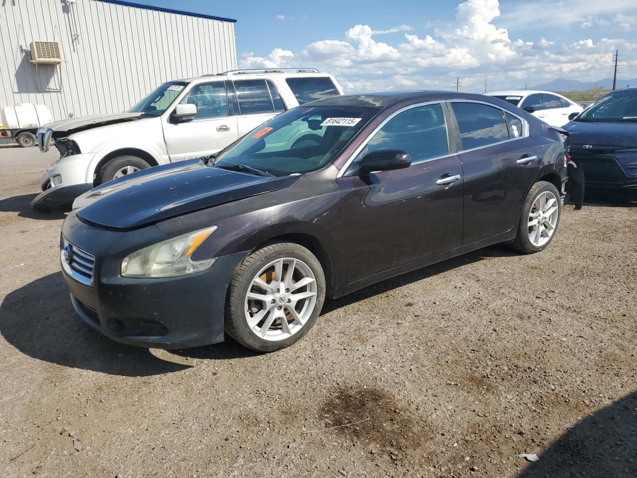 NISSAN MAXIMA S