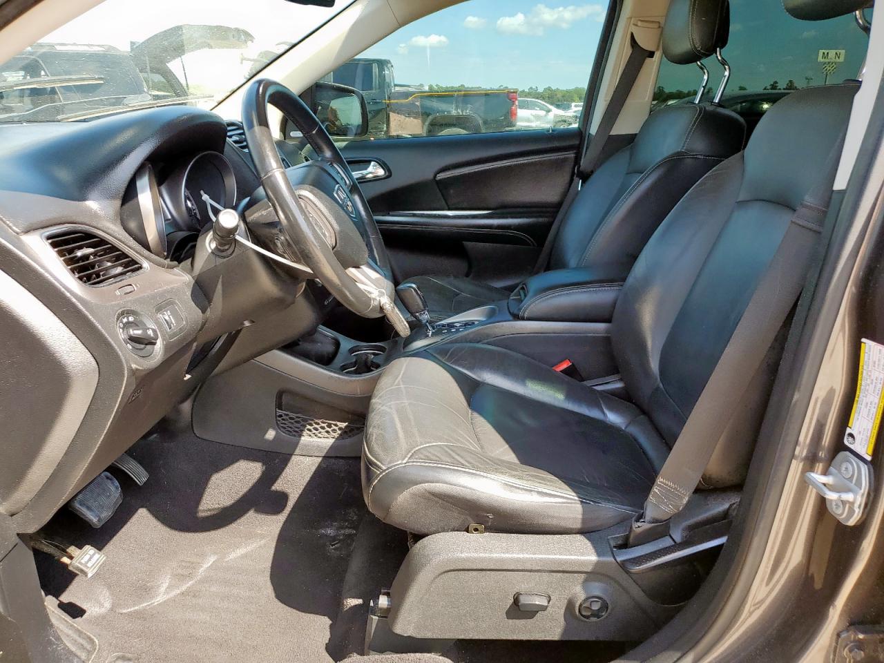 DODGE JOURNEY CROSSROAD