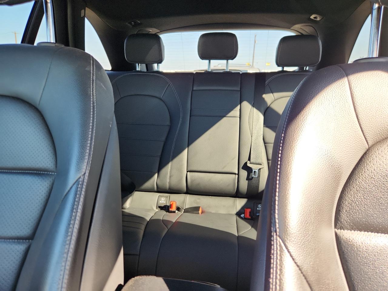 MERCEDES-BENZ GLC-CLASS 300 4MATIC