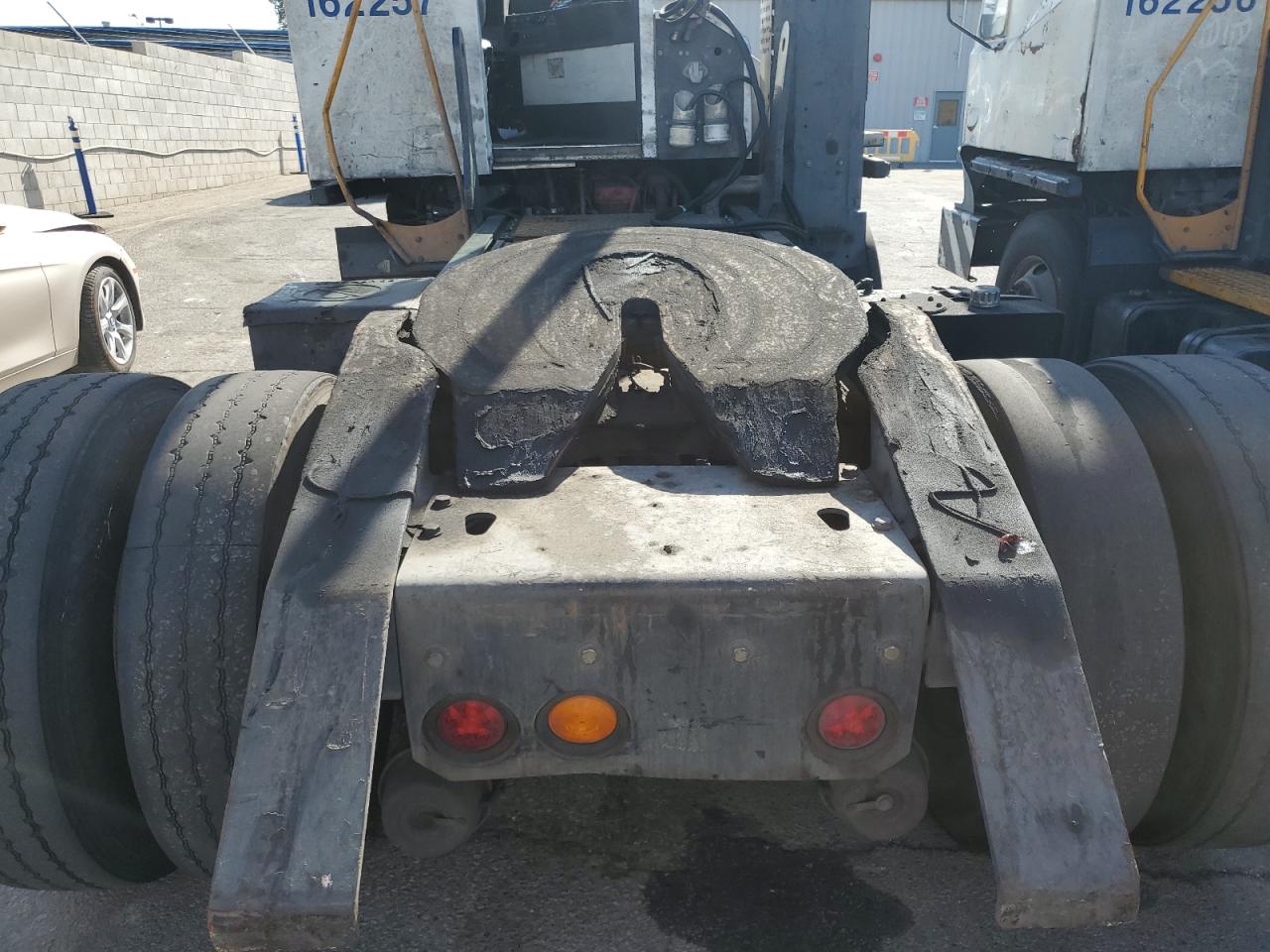 Lot #3245204617 2016 KALMAR UNKNOWN