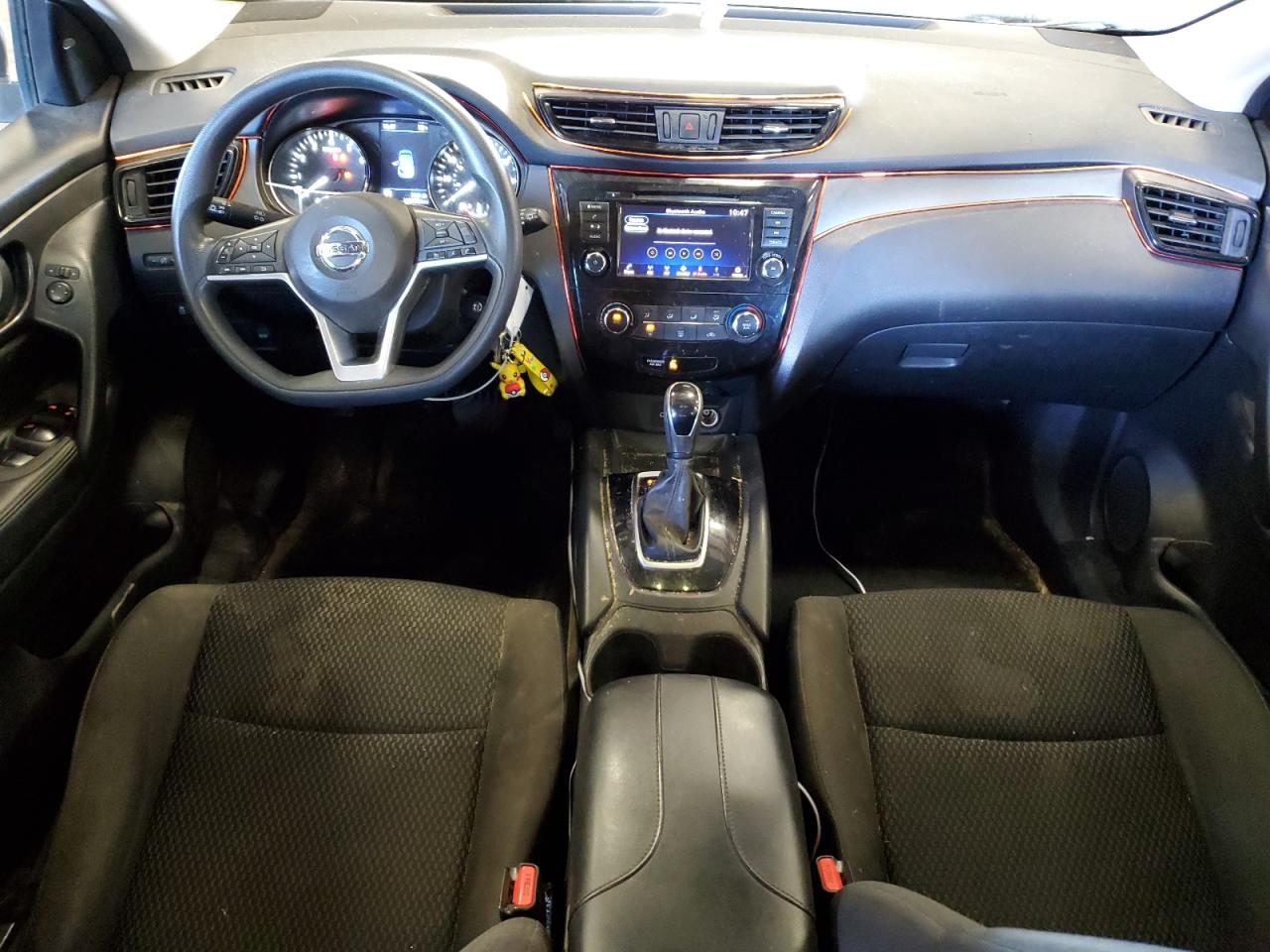 NISSAN ROGUE SPORT S