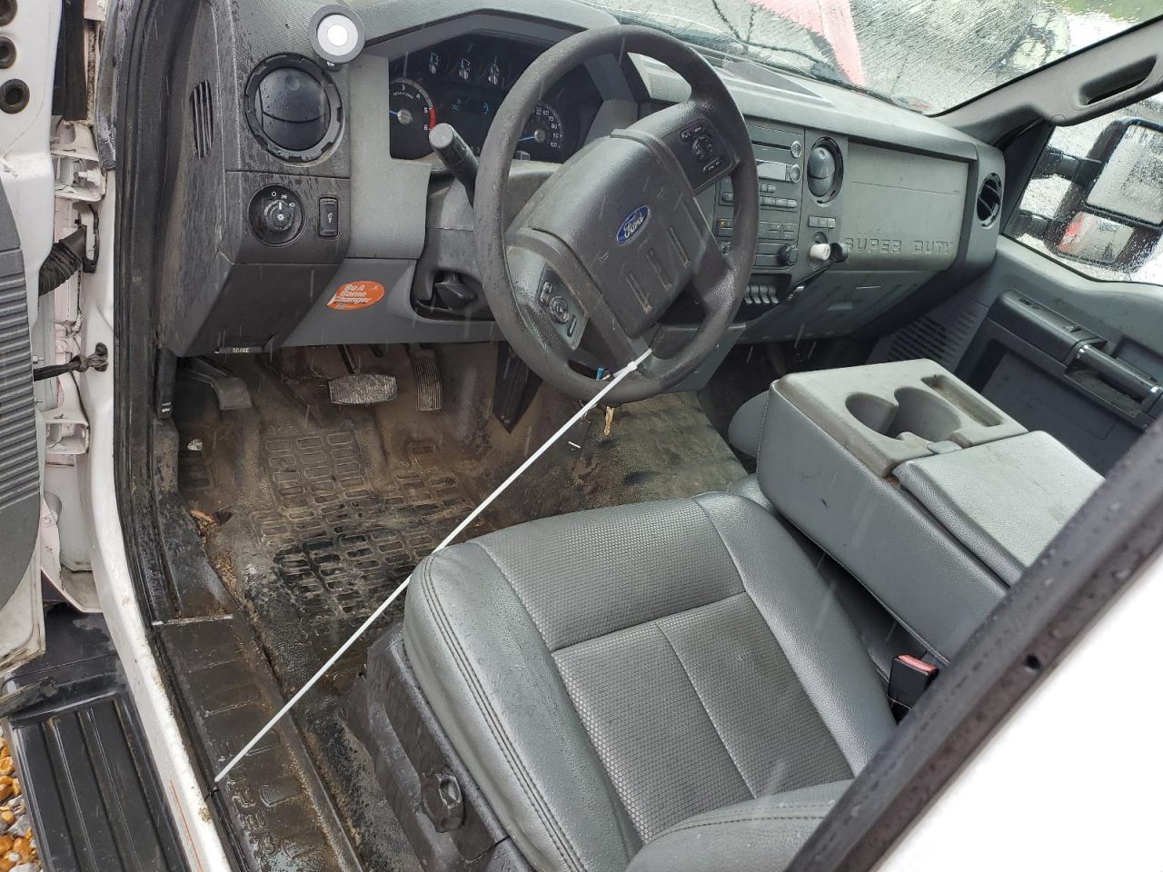 FORD F-550 SUPER DUTY