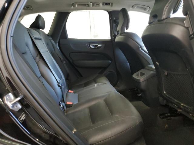 2021 VOLVO XC60 T5 MO YV4102DKXM1854633
