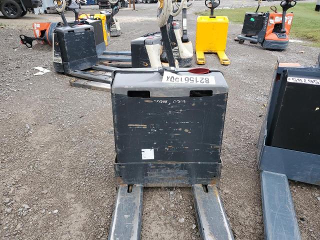 2020 CROWN ELECTRIC PALLET JACK #3246796840