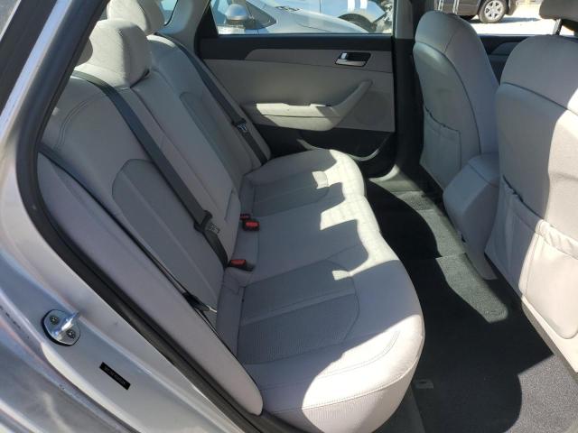 2016 HYUNDAI SONATA SE 5NPE24AF4GH416396