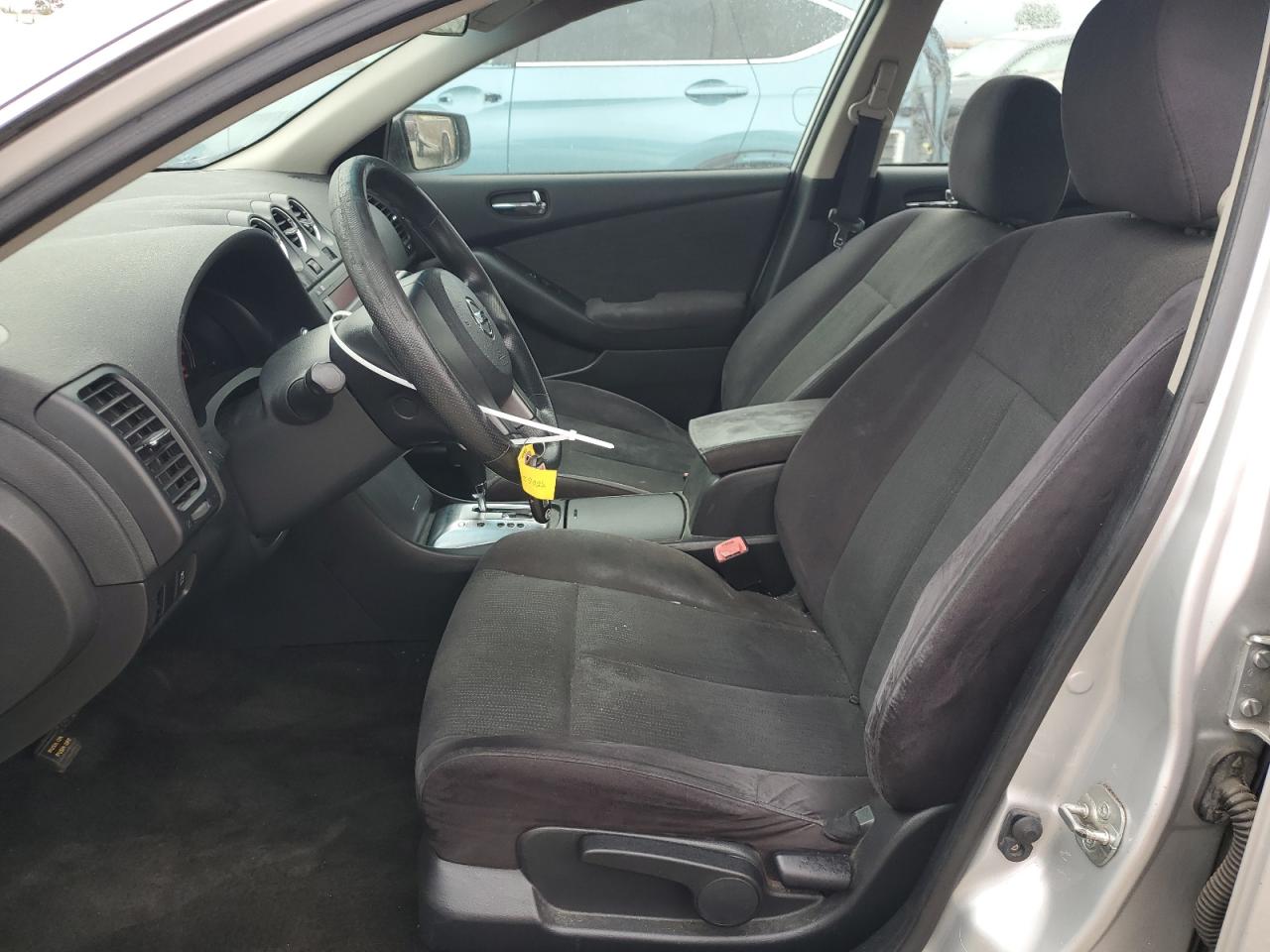 NISSAN ALTIMA BASE