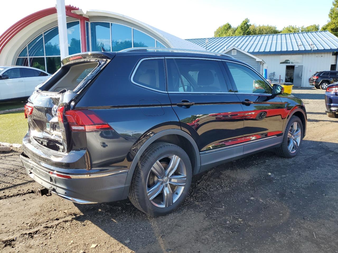 VOLKSWAGEN TIGUAN SE