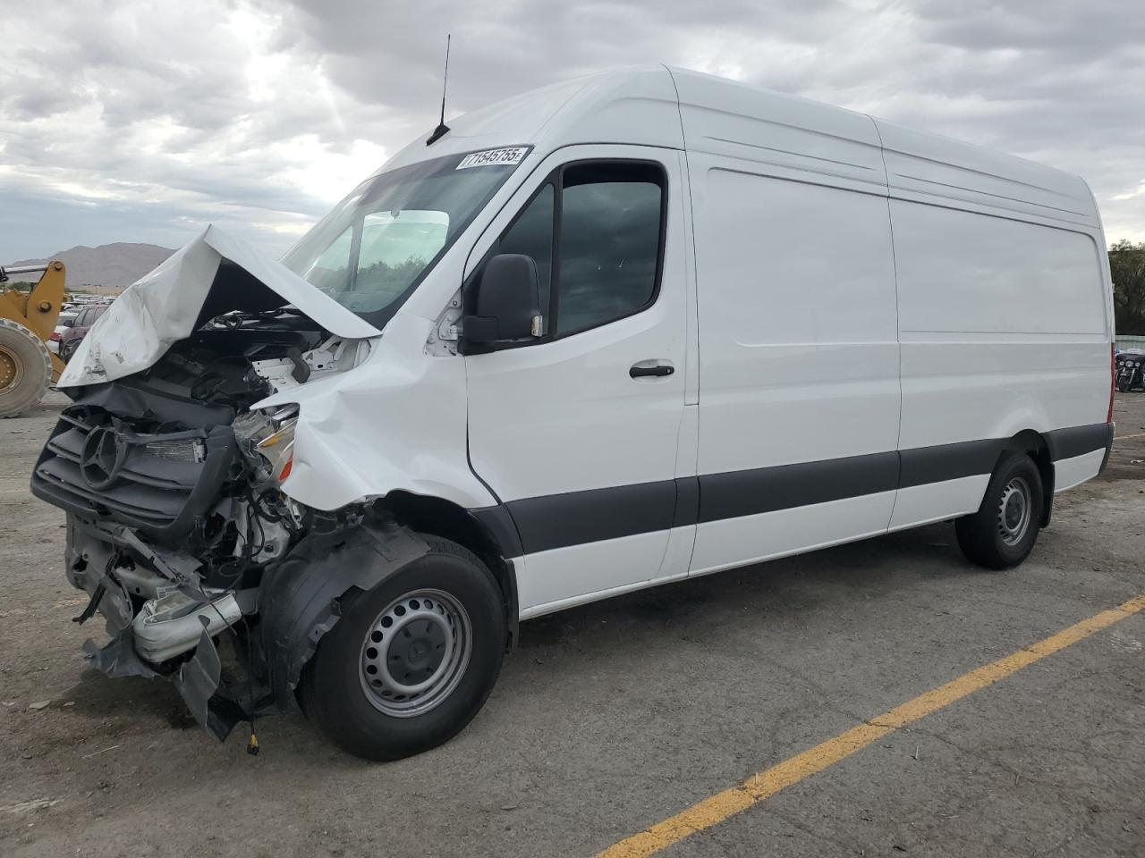 MERCEDES-BENZ SPRINTER 2500