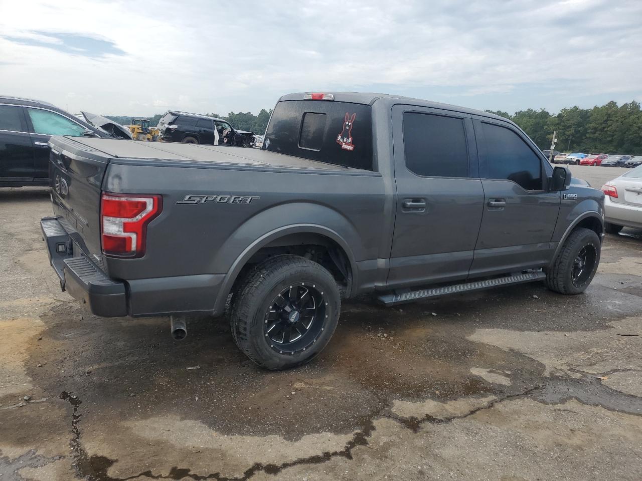 FORD F-150 SUPERCREW
