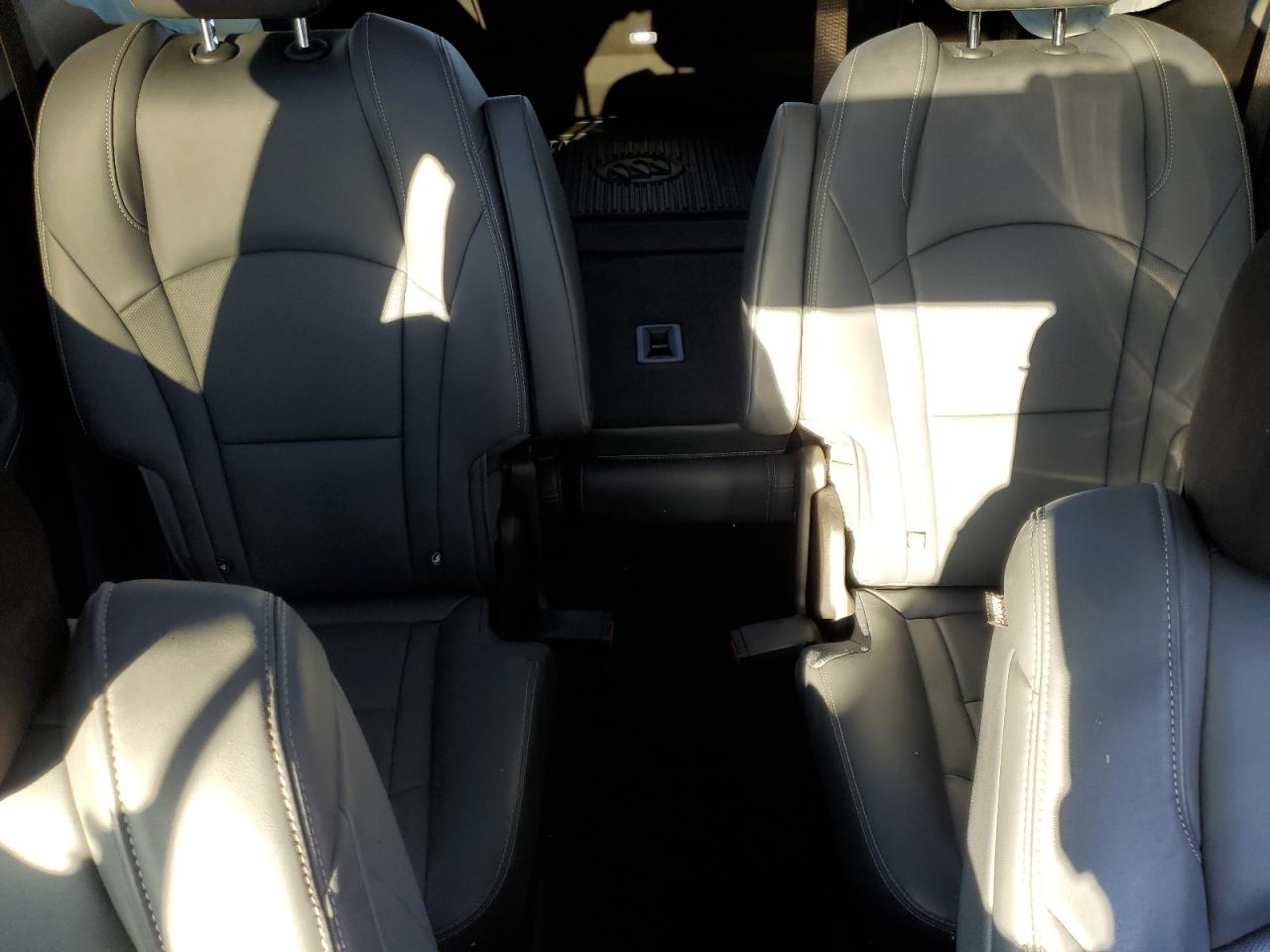 BUICK ENCLAVE ESSENCE