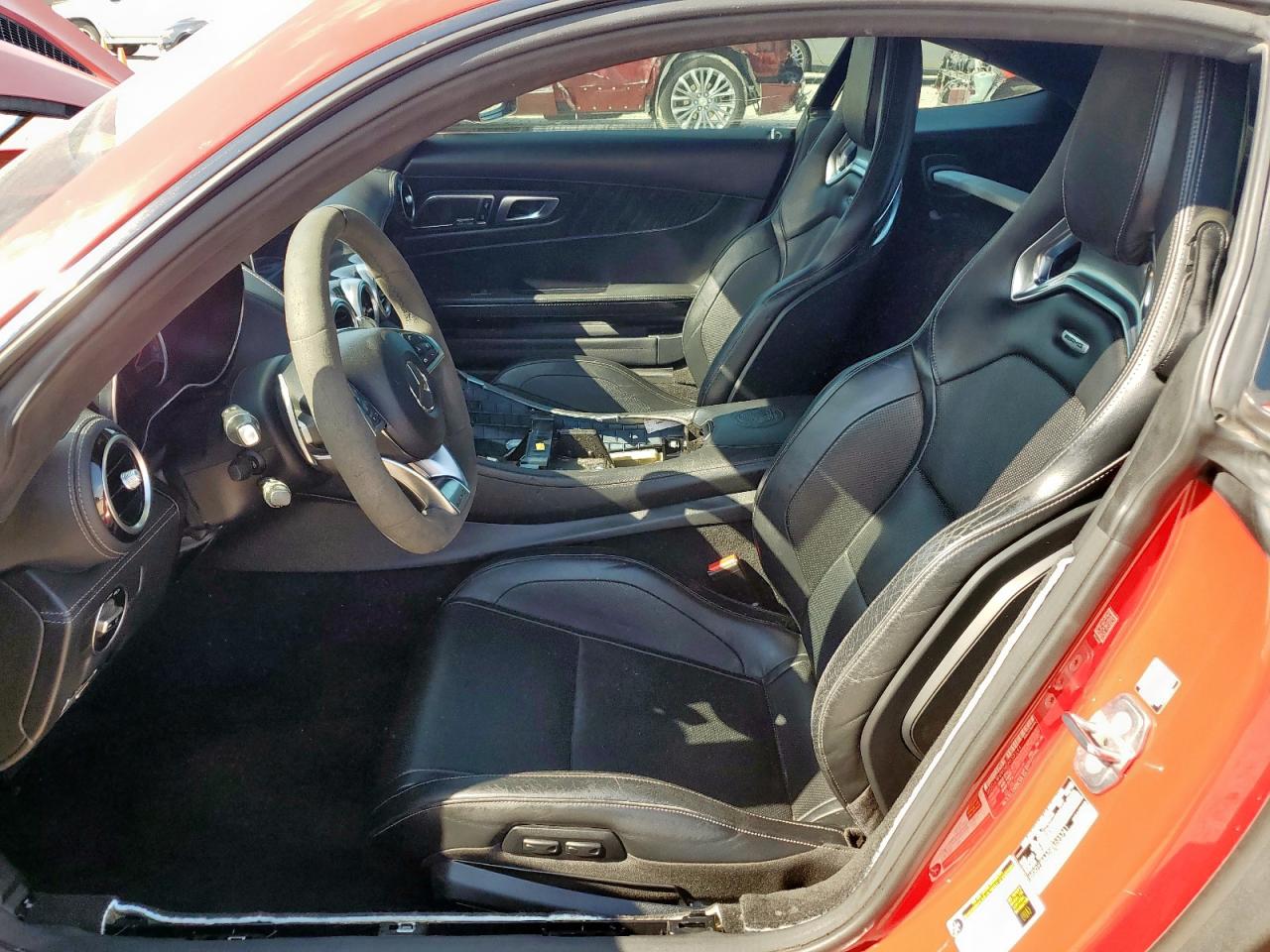 MERCEDES-BENZ AMG GT C