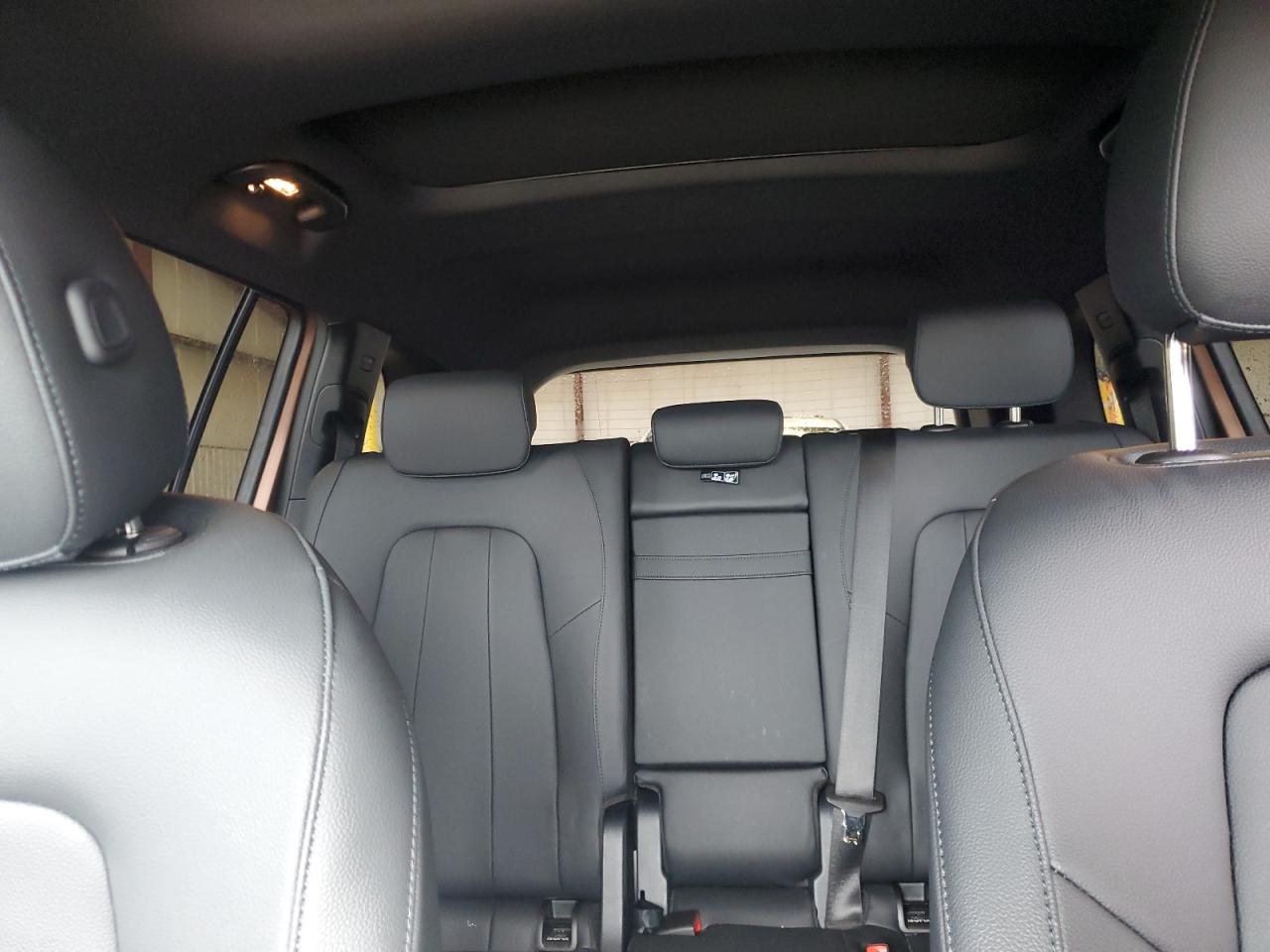 MERCEDES-BENZ EQB 300 4MATIC