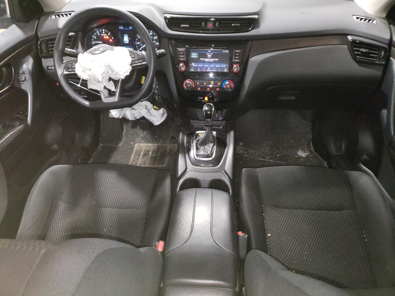 NISSAN ROGUE SPORT S