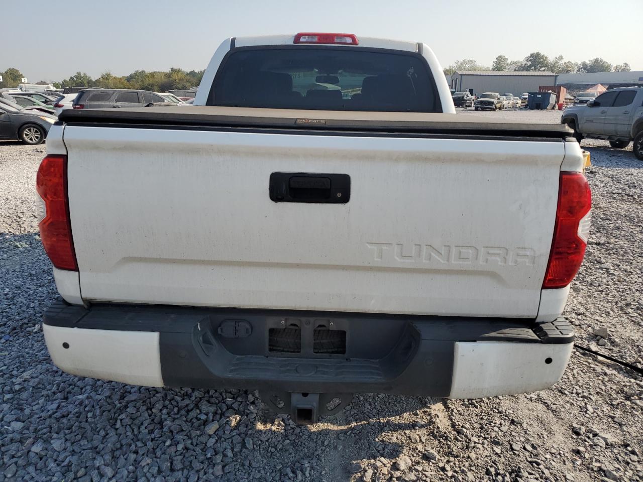 TOYOTA TUNDRA CREWMAX 1794