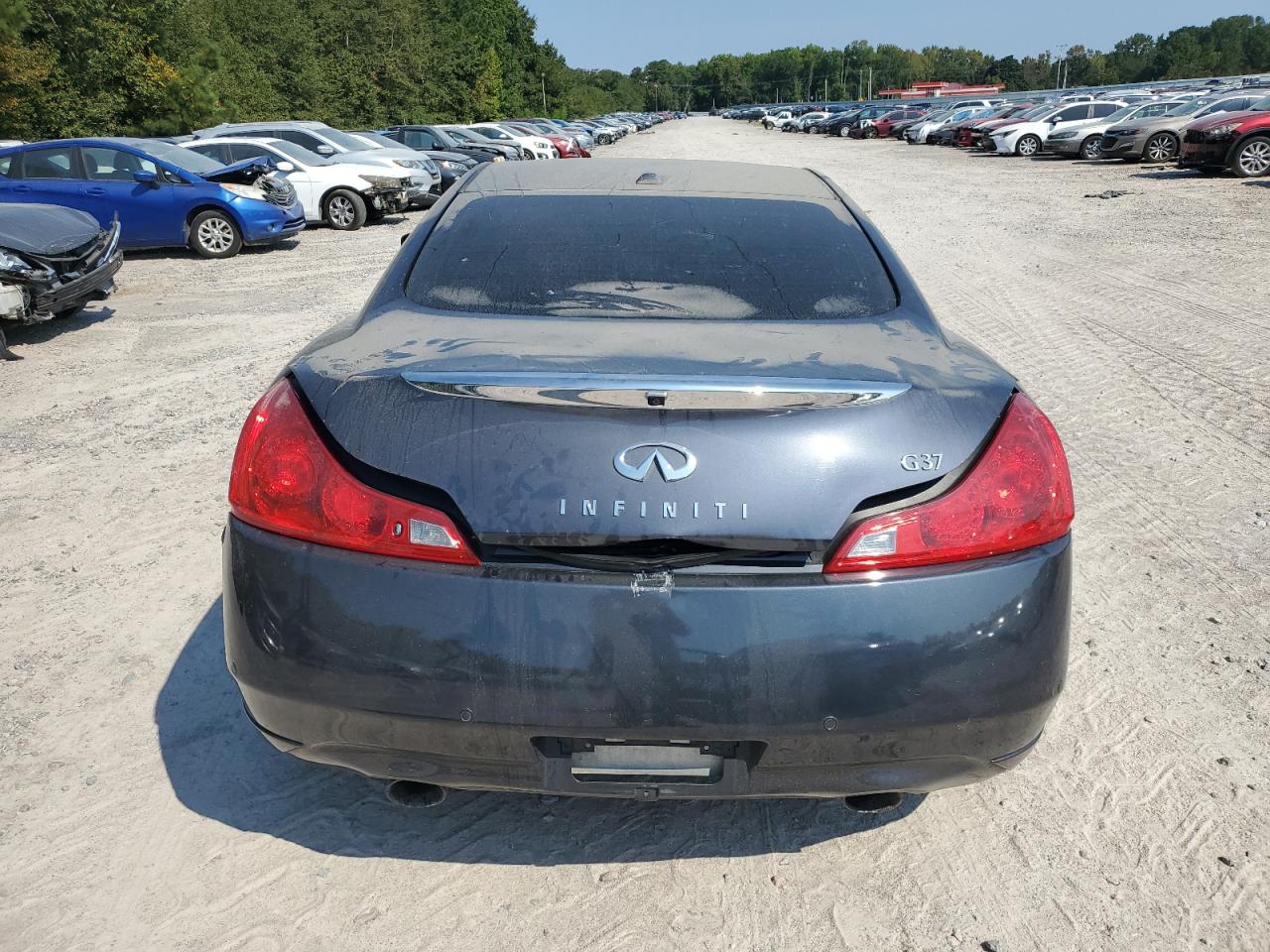 INFINITI G37 JOURNEY