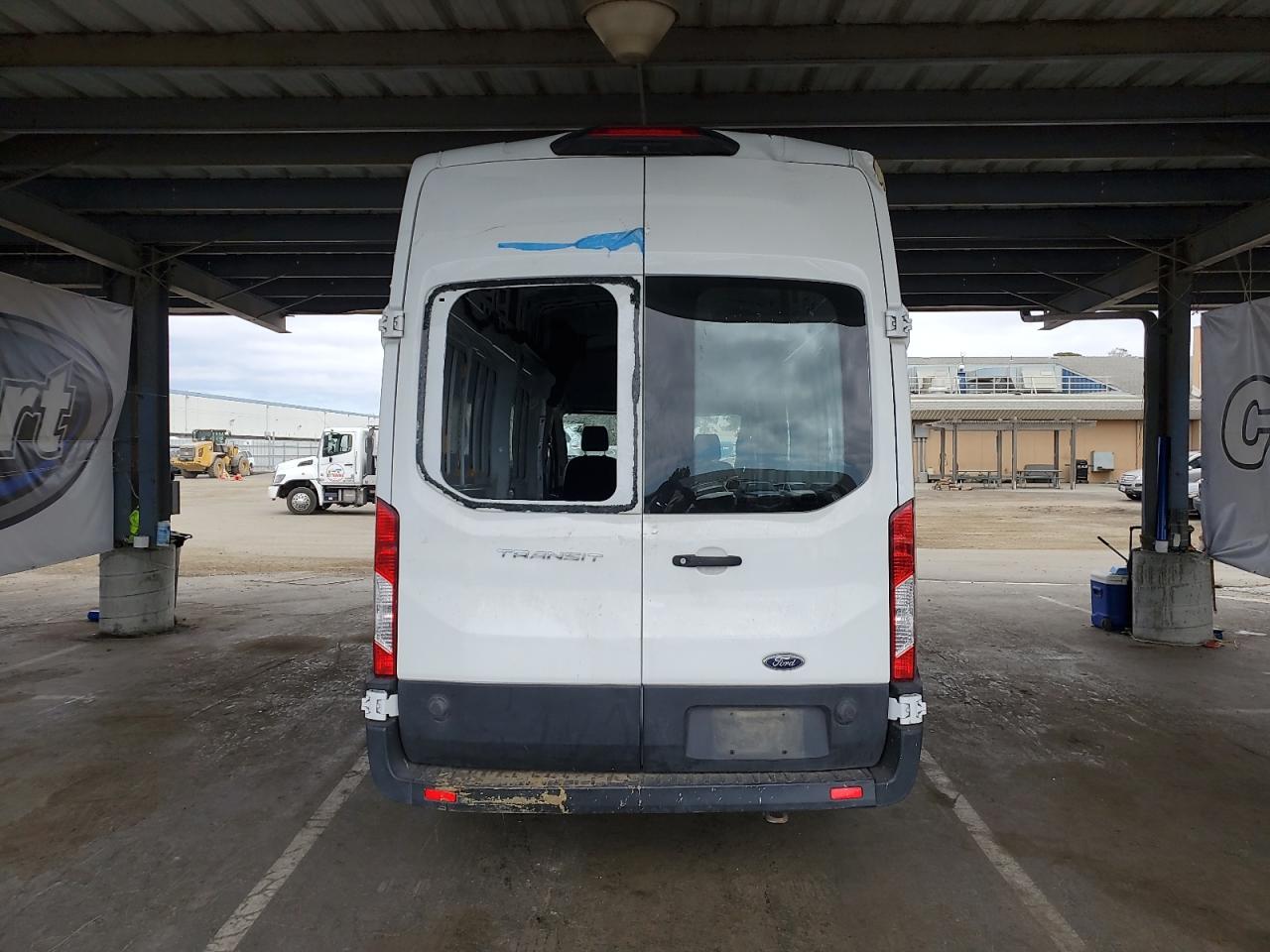 FORD TRANSIT T-250