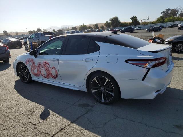2019 TOYOTA CAMRY XSE 4T1B61HK6KU166372