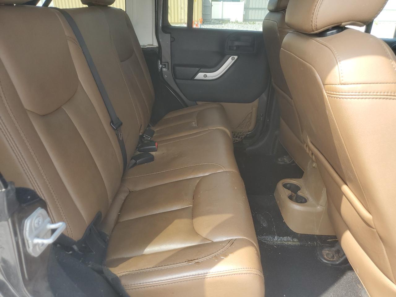 JEEP WRANGLER SAHARA