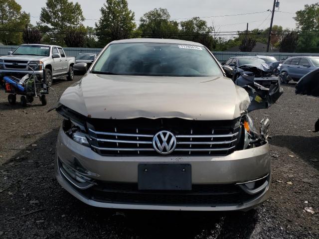2015 VOLKSWAGEN PASSAT SEL 1VWCV7A30FC025873