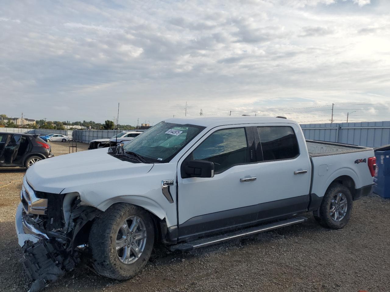 FORD F-150 SUPERCREW