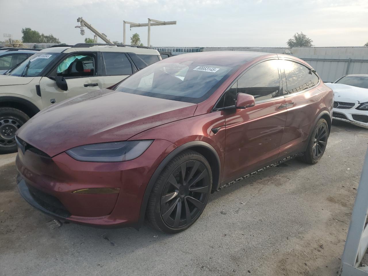 TESLA MODEL X