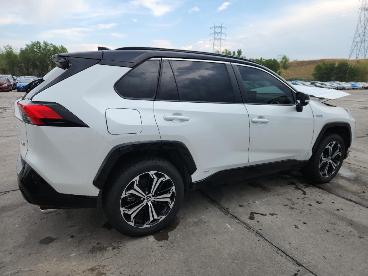 TOYOTA RAV4 XSE