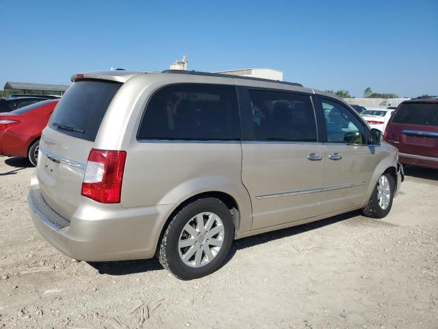 2015 CHRYSLER TOWN & COU - 2C4RC1BG2FR708618