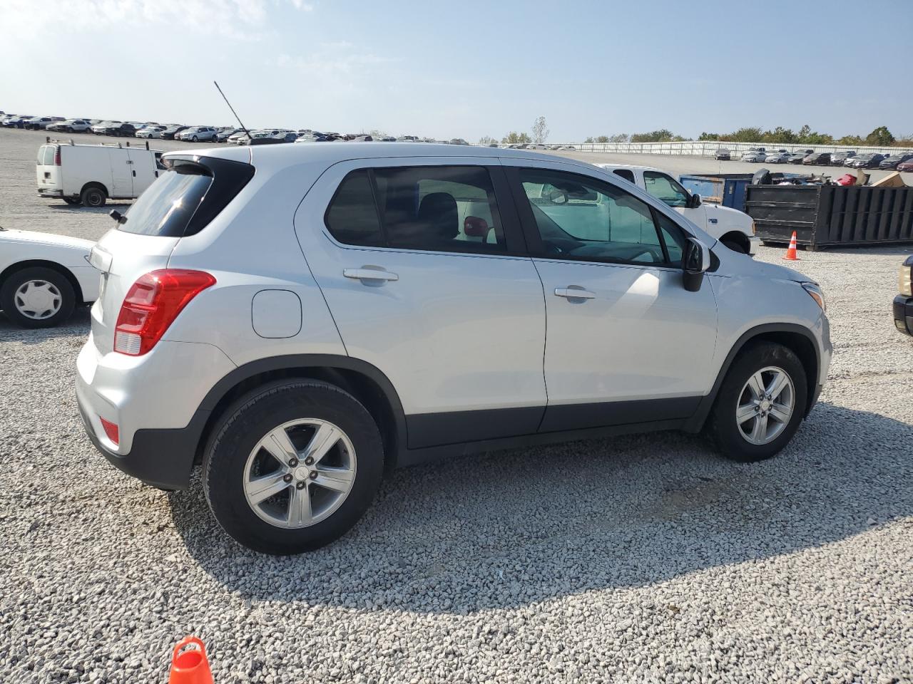CHEVROLET TRAX LS