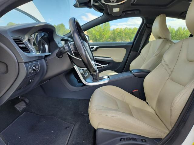 2016 VOLVO S60 PREMIE YV149MFK5G2400376