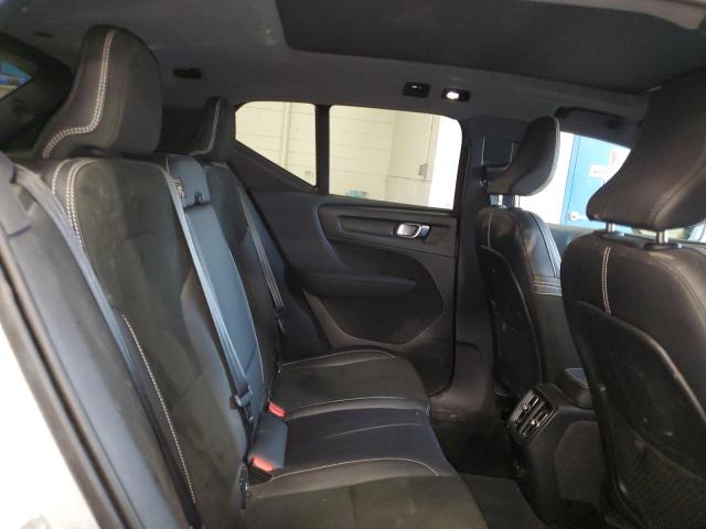 2021 VOLVO XC40 RECHA YV4ED3UR7M2588698