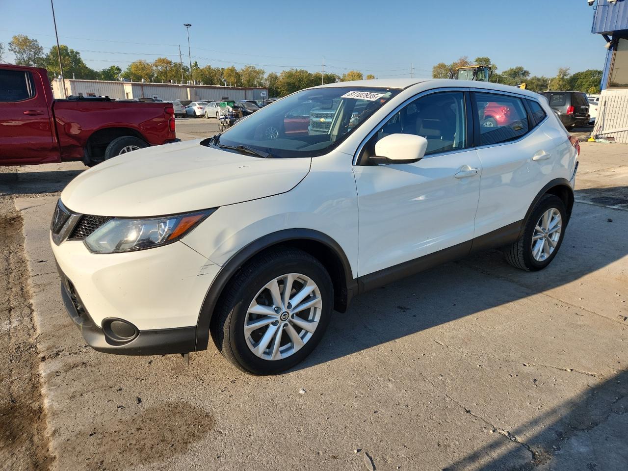 NISSAN ROGUE SPORT S