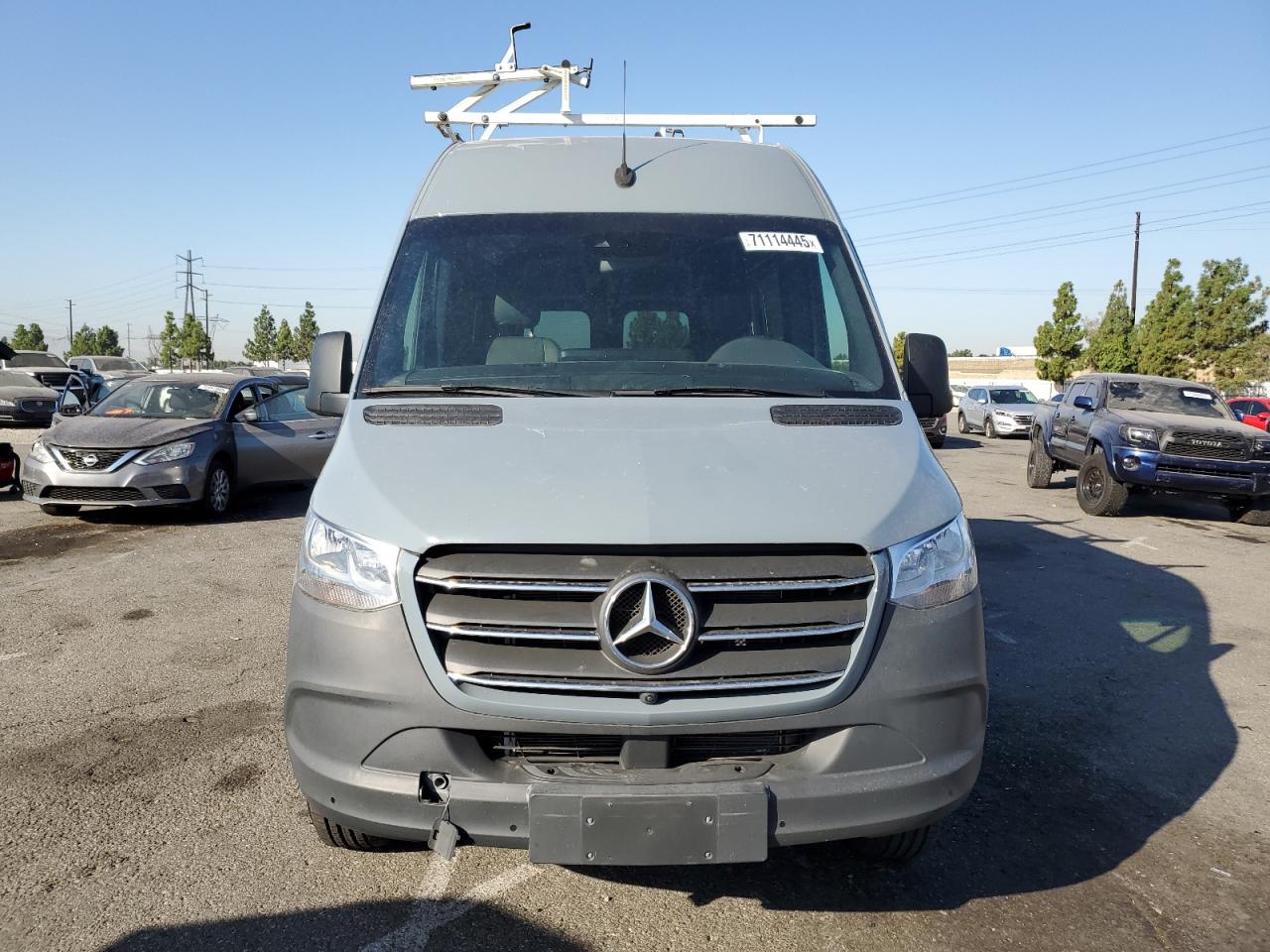 MERCEDES-BENZ SPRINTER 2500