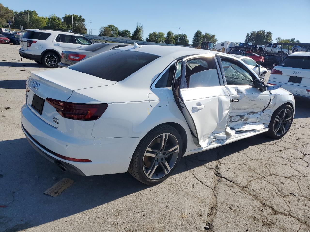 AUDI A4 PREMIUM PLUS