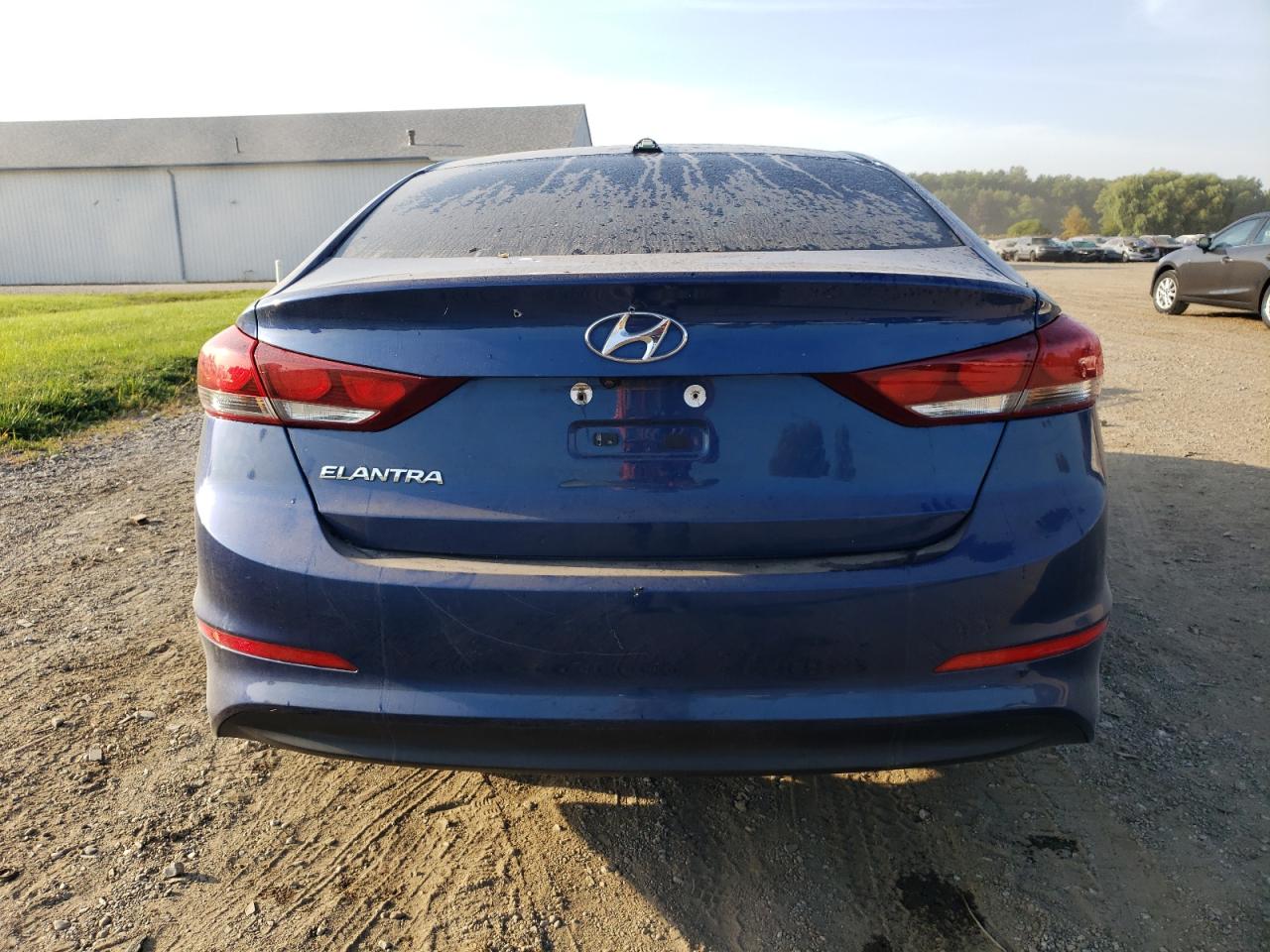 HYUNDAI ELANTRA SE