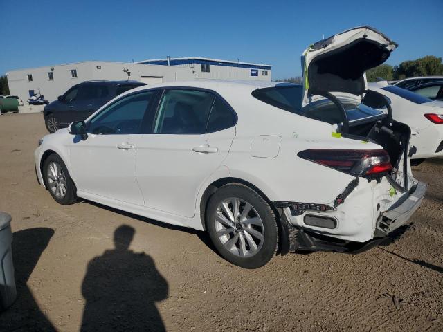 2022 TOYOTA CAMRY SE 4T1G11AK2NU696387