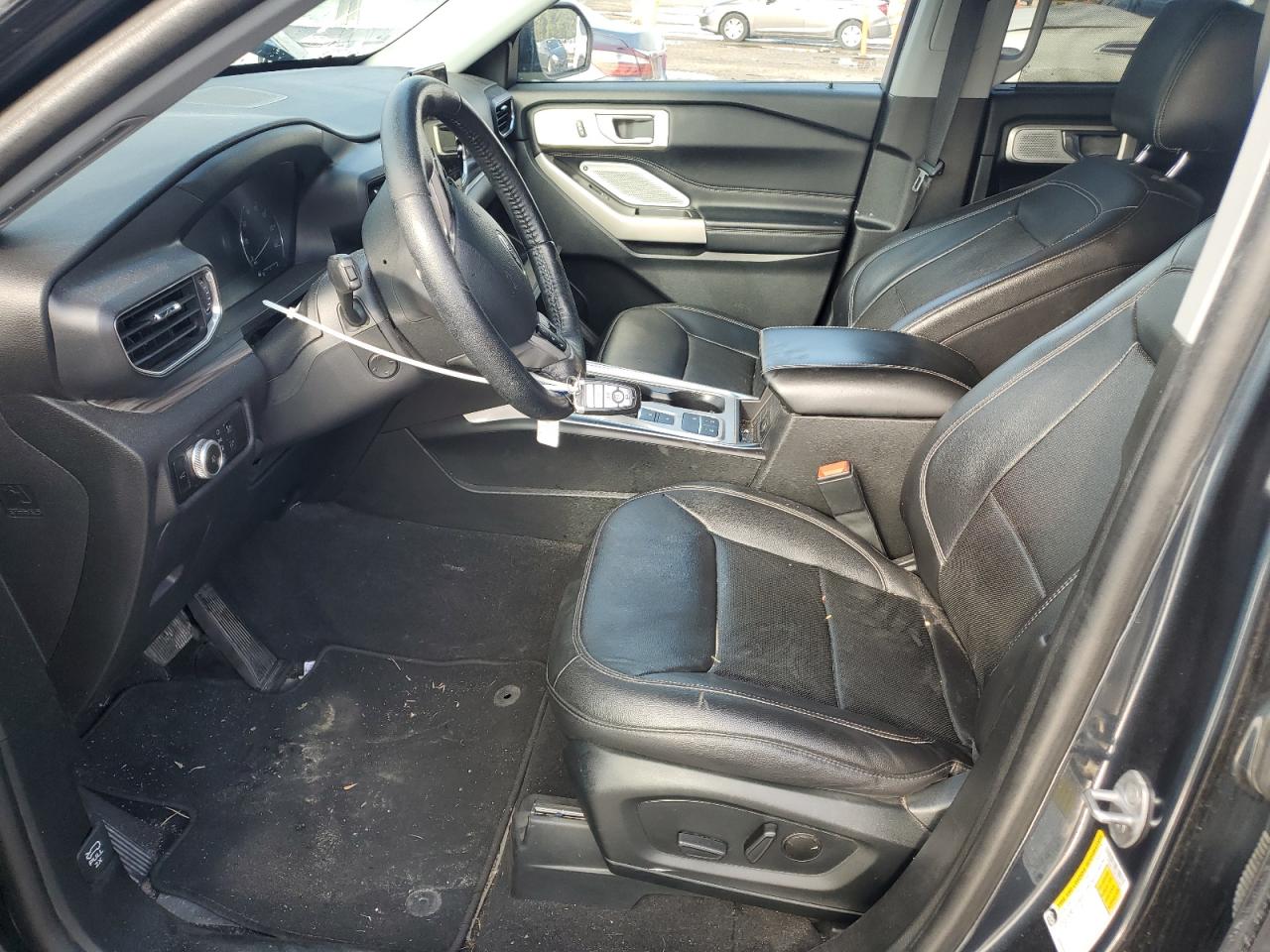 FORD EXPLORER LIMITED