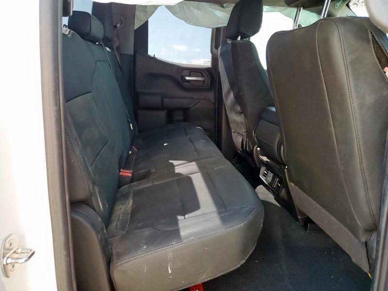 2024 CHEVROLET SILVERADO K1500 1GCRDAEKXRZ271233