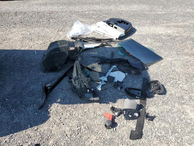 2025 TOYOTA SIENNA LE/ - 5TDGRKEC7SS246272