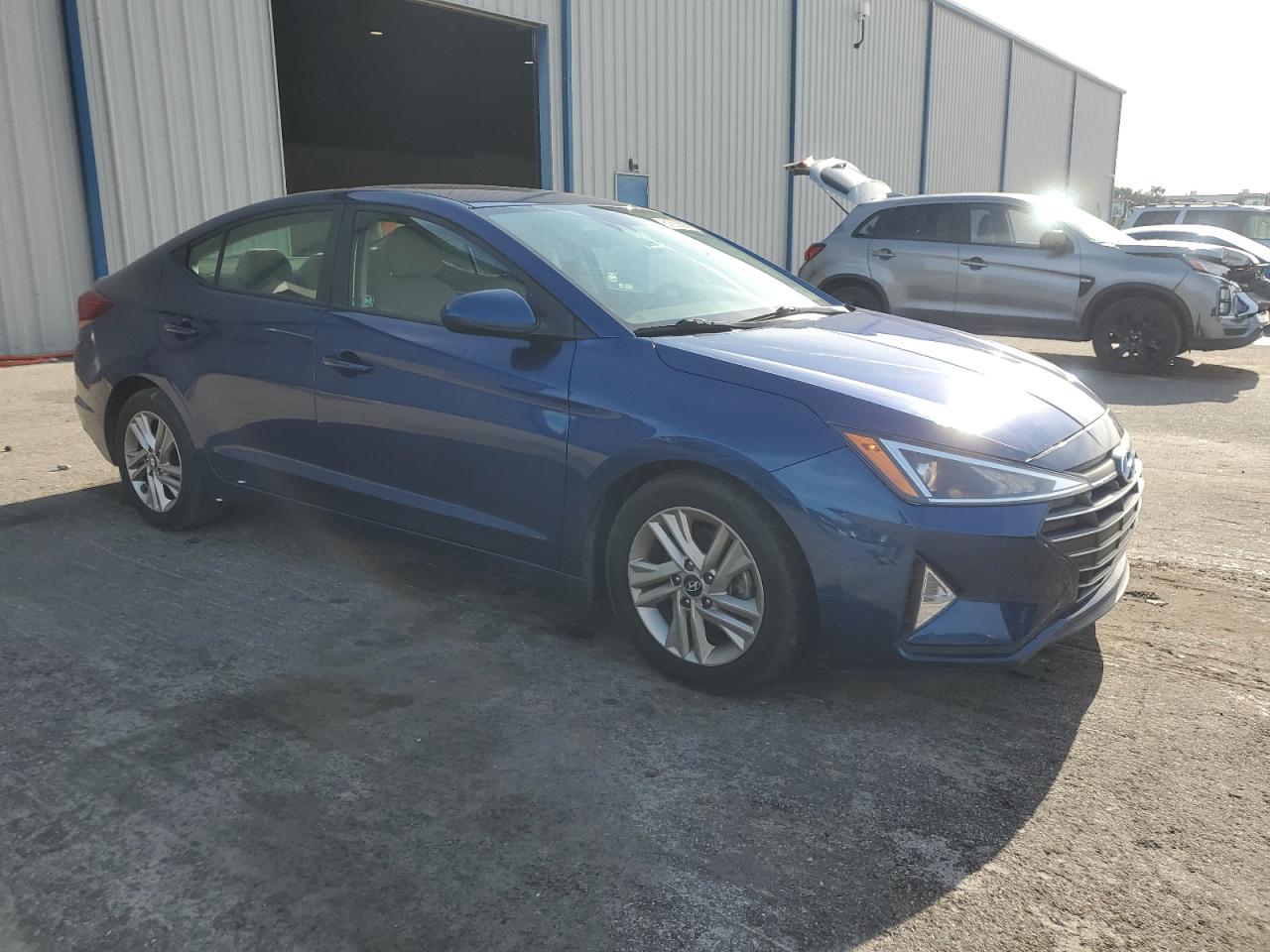 HYUNDAI ELANTRA SEL