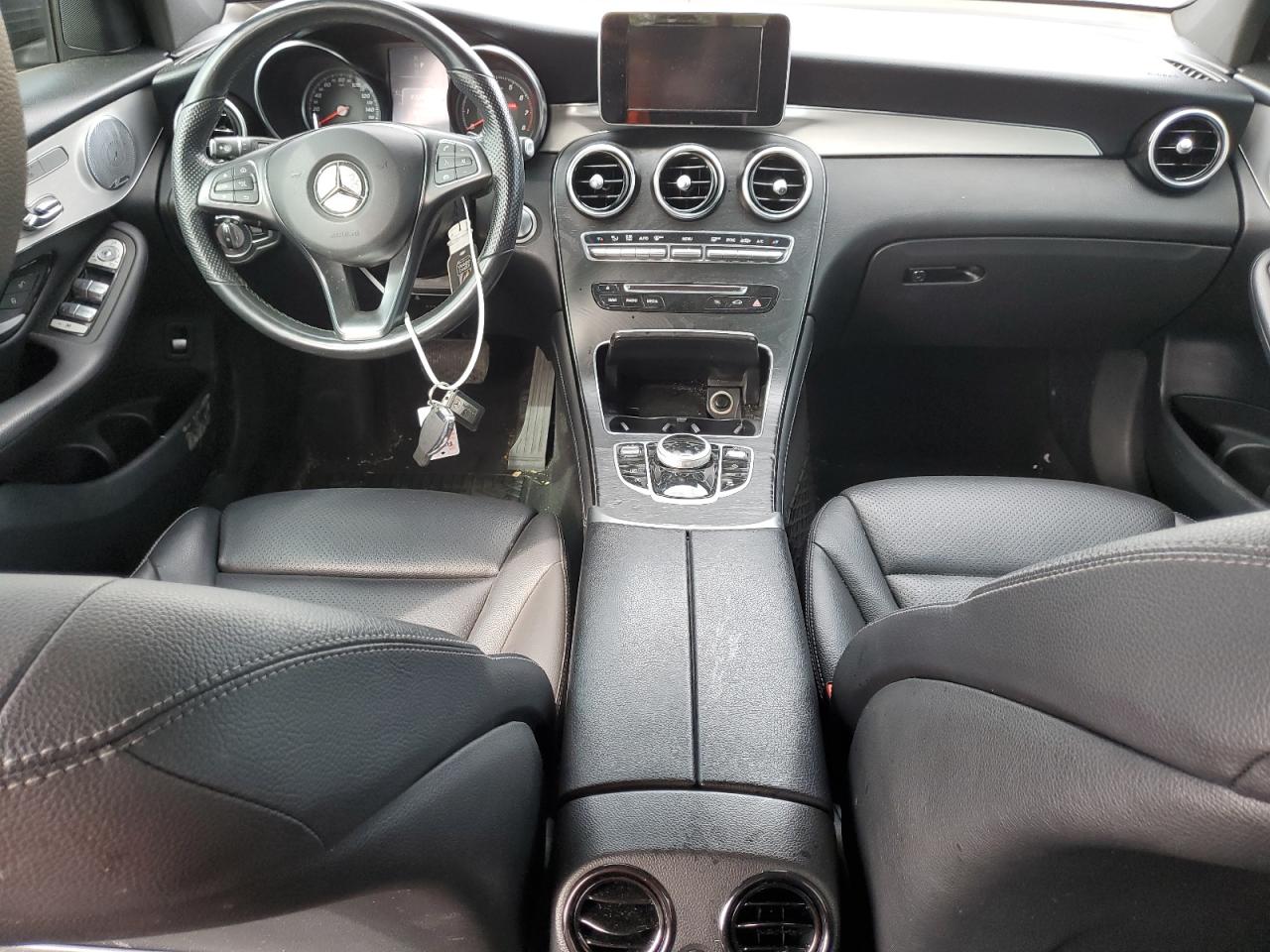 MERCEDES-BENZ GLC-CLASS 300 4MATIC