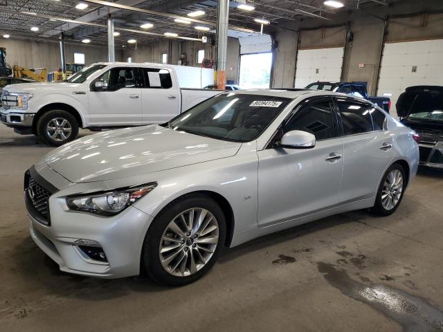 INFINITI Q50 LUXE
