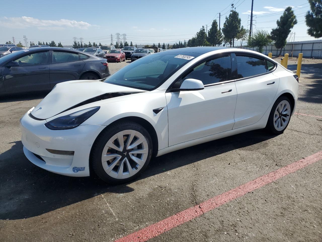 TESLA MODEL 3