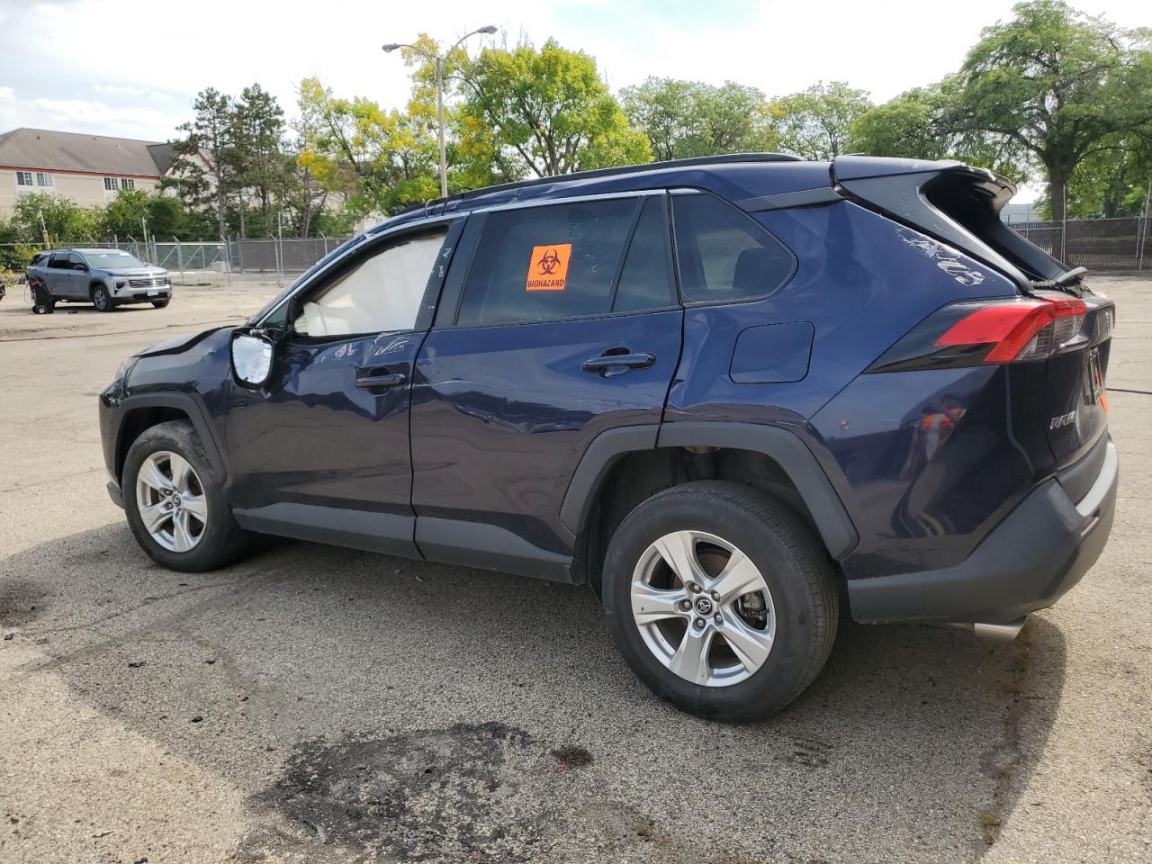 TOYOTA RAV4 XLE